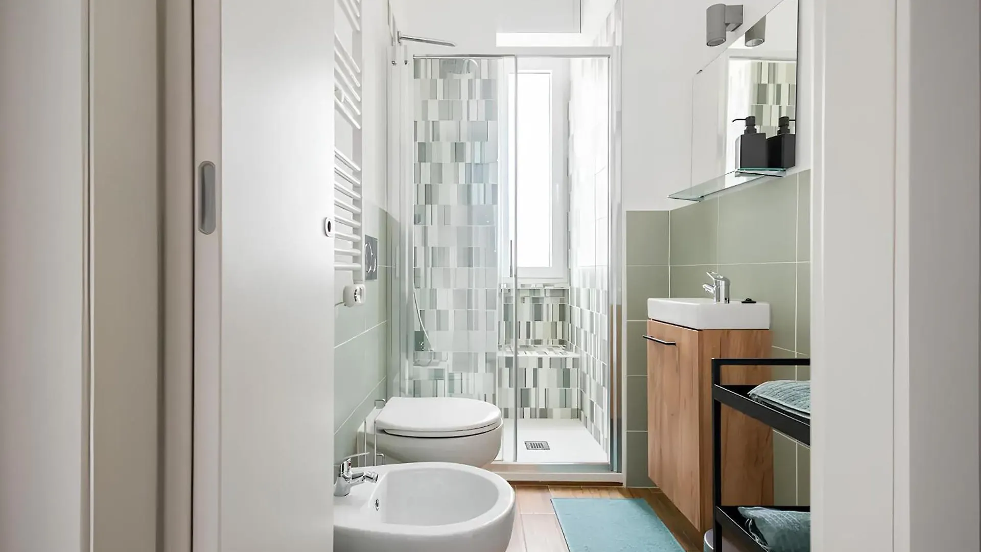 Santa Giulia Suite - 15 Minutes From City Centre 밀라노 0*,  이탈리아