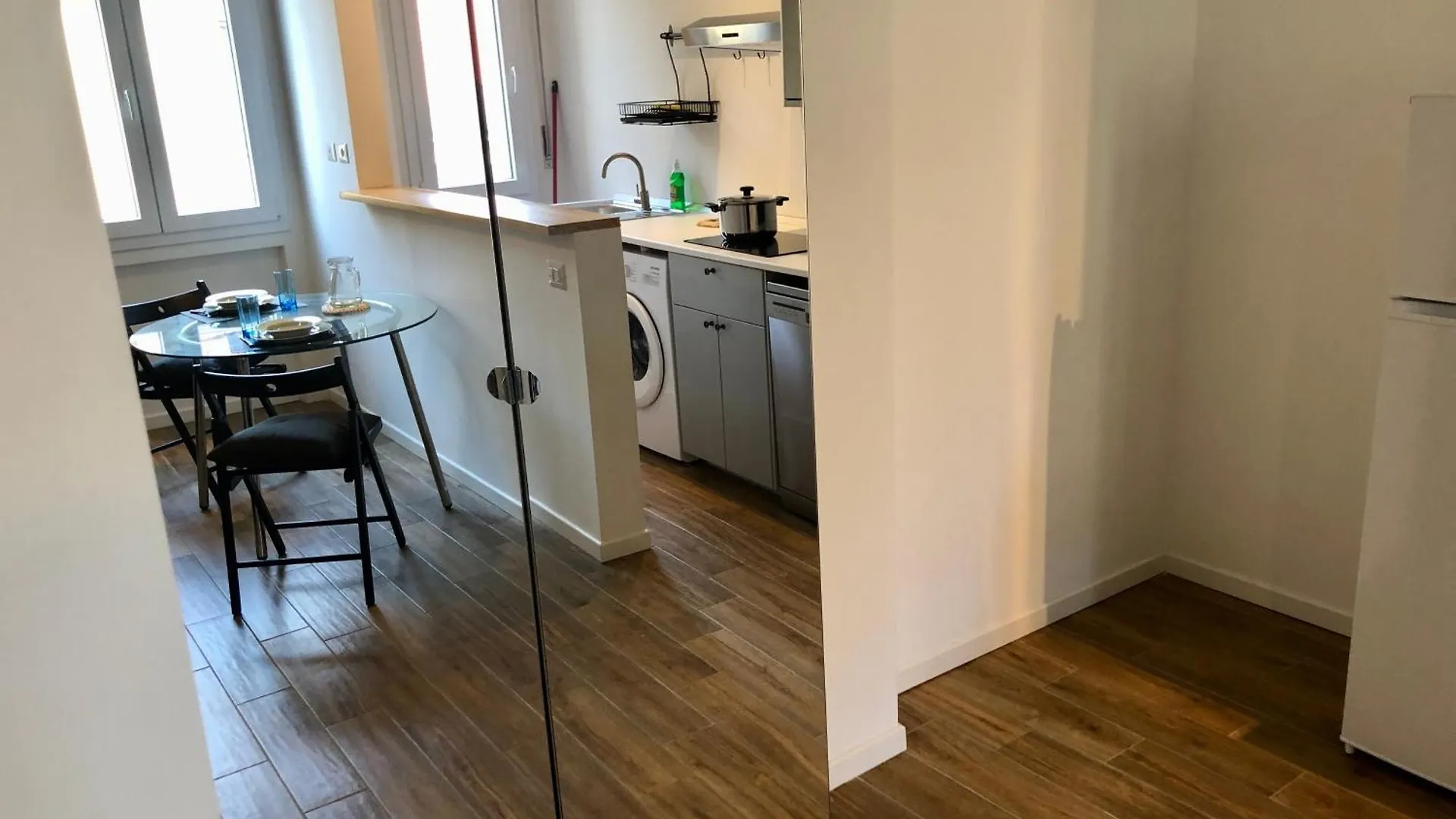 Santa Giulia Suite - 15 Minutes From City Centre Милан