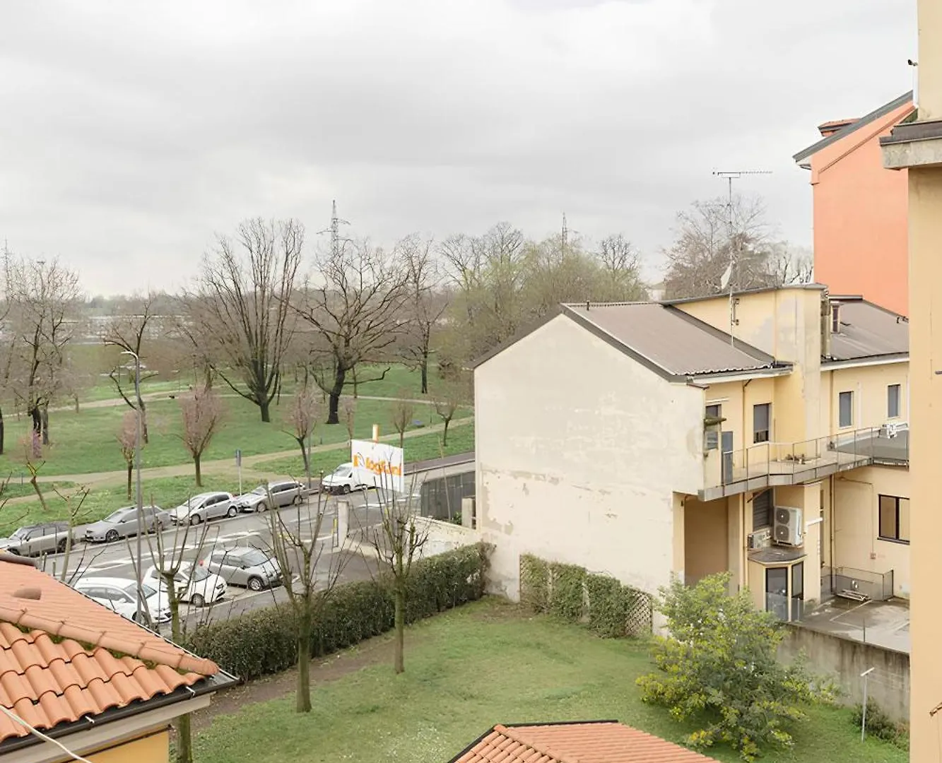 Santa Giulia Suite - 15 Minutes From City Centre 米兰 公寓